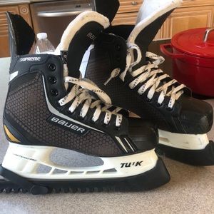 Bauer hockey skates
